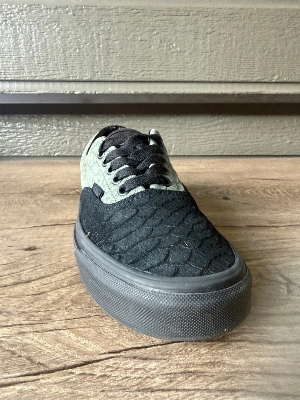 Vans by Harry Potter Unisex Black and Olive Low-Top Skate Sneakers